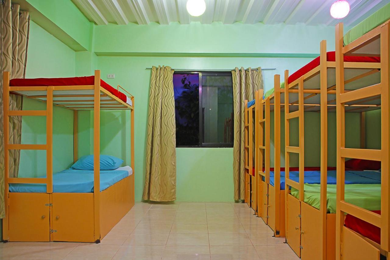Dumaguete City Antwet Backpacker'S Inn & Rooftop Bar מראה חיצוני תמונה