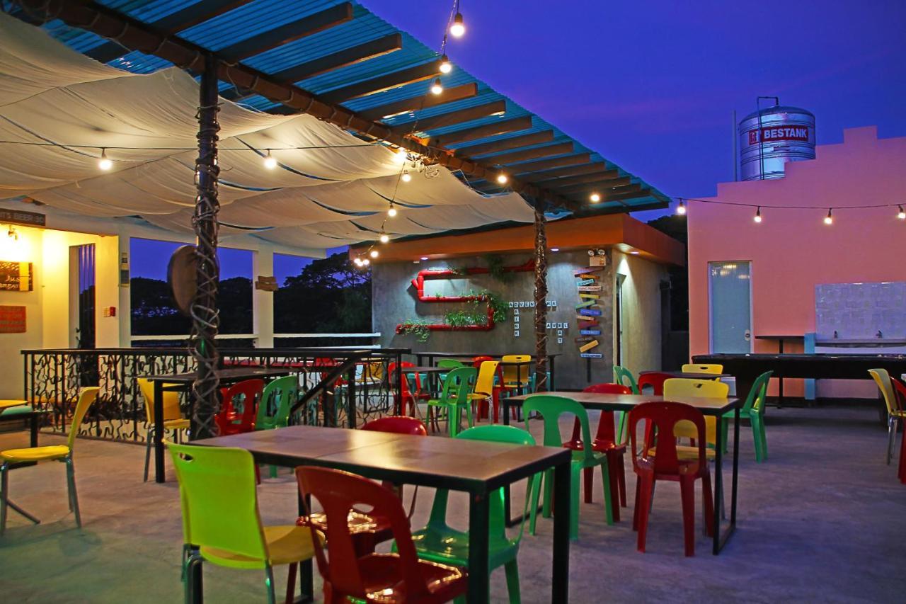 Dumaguete City Antwet Backpacker'S Inn & Rooftop Bar מראה חיצוני תמונה